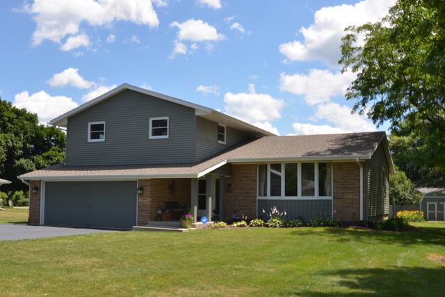 3942 Valerie Rd., Roscoe, IL 61073
