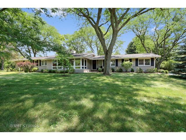 22275 N Bertha Ln., Barrington, IL 60010