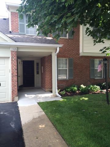 1306 Springwood Dr. #A1, Schaumburg, IL 60193