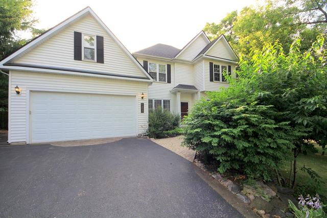 6808 Normandy Dr., Spring Grove, IL 60081