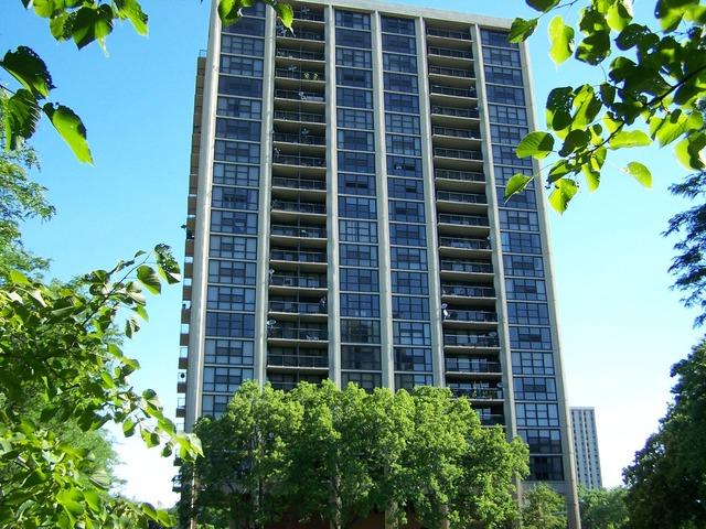 2901 S Michigan Ave. #2004, Chicago, IL 60616