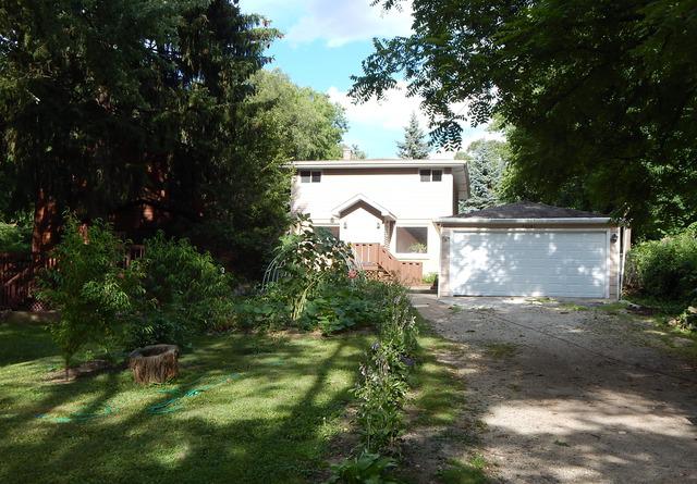 23581 N Cedar Ln., Lake Zurich, IL 60047