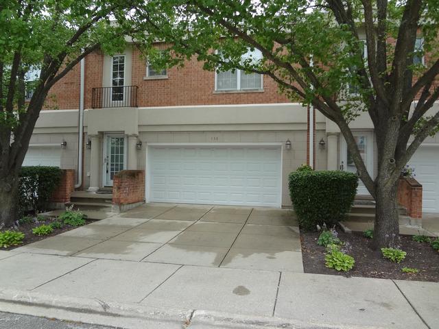 438 Town Place Cir., Buffalo Grove, IL 60089