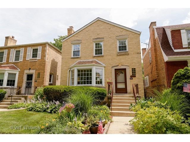 5637 N Central Park Ave., Chicago, IL 60659