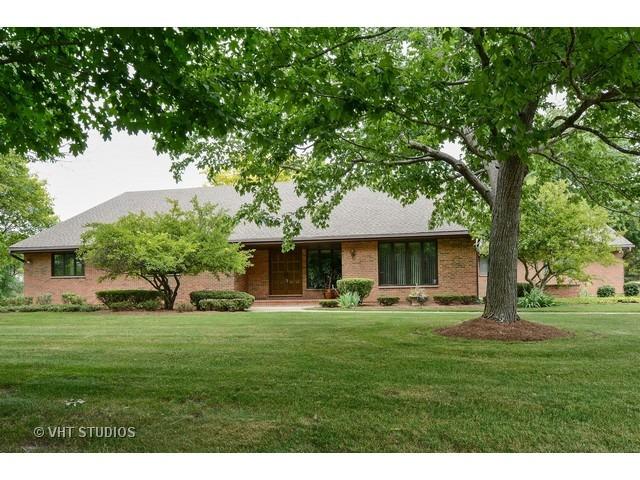 4 Yorktown Ct., South Barrington, IL 60010
