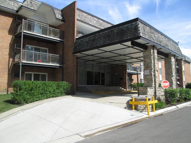 4250 Saratoga Ave. #102, Downers Grove, IL 60515