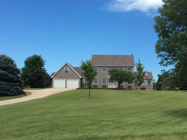 3578 Houghtby Rd., Paw Paw, IL 61353