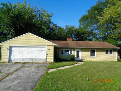 363 Indianwood Blvd., Park Forest, IL 60466
