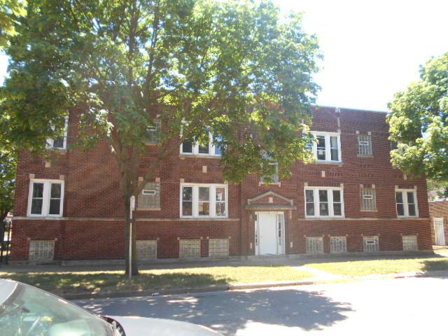 2217 E 84th St., Chicago, IL 60617