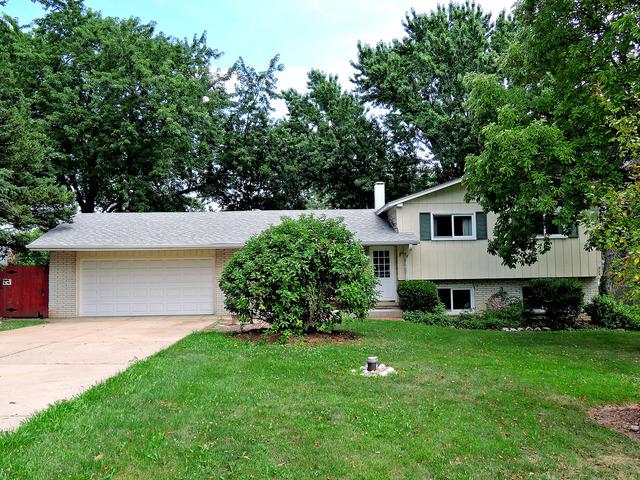 2N345 Pleasant Ave., Glen Ellyn, IL 60137