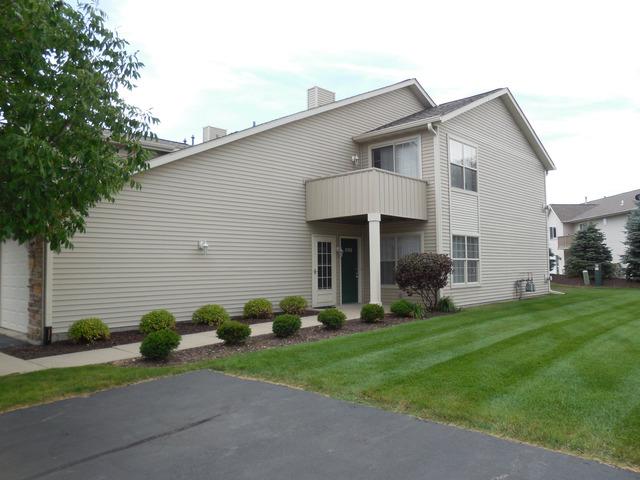 5708 Oak Village Dr., Roscoe, IL 61073