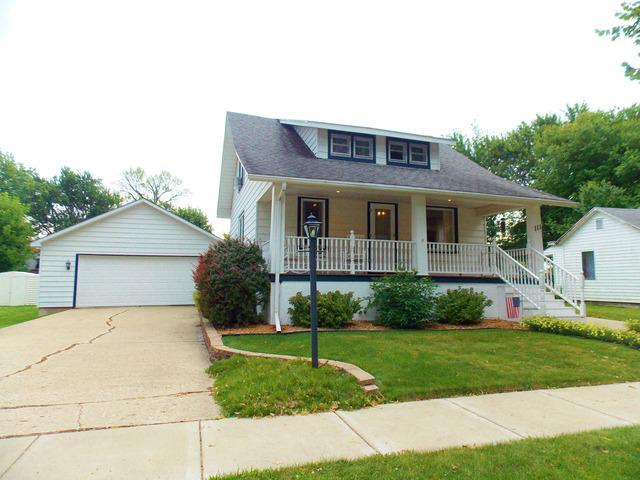 111 S 3rd Ave., Forreston, IL 61030
