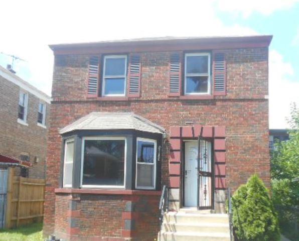9016 S Bishop St., Chicago, IL 60620
