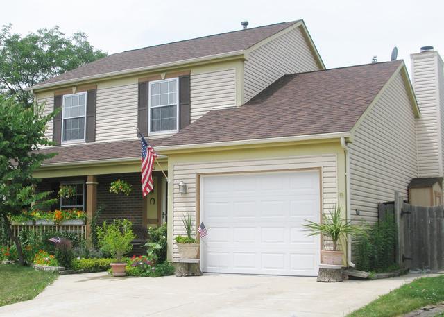 832 Benridge Ct., Mundelein, IL 60060