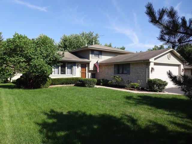 814 Pine Needle Ln., Joliet, IL 60432