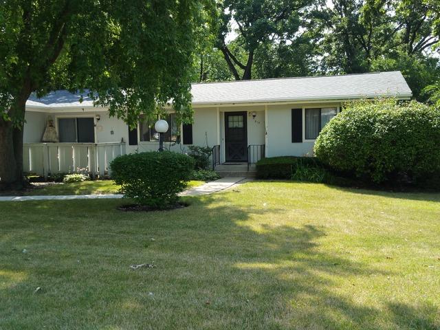 915 Royal Dr. #A1, Mchenry, IL 60050