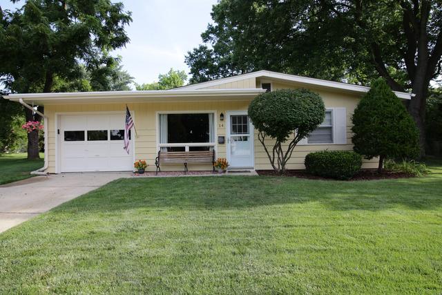 14 Princeton Ct., North Aurora, IL 60542