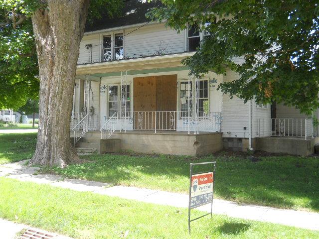 2 E 1st St., Milledgeville, IL 61051