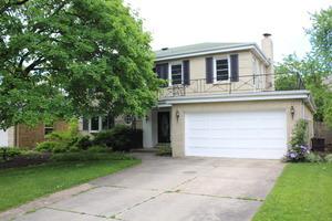 740 S Spring Ave., La Grange, IL 60525