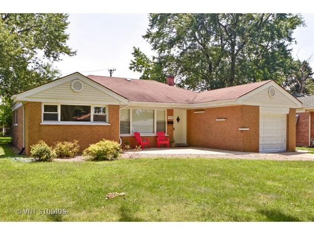 4105 Dean Dr., Oak Lawn, IL 60453