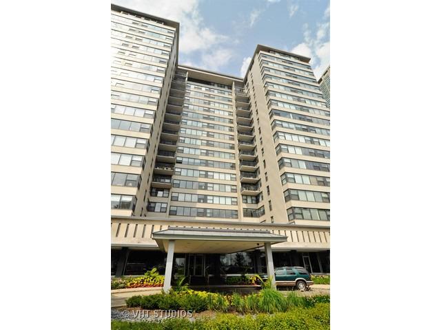 3440 N Lake Shore Dr. #9E, Chicago, IL 60657