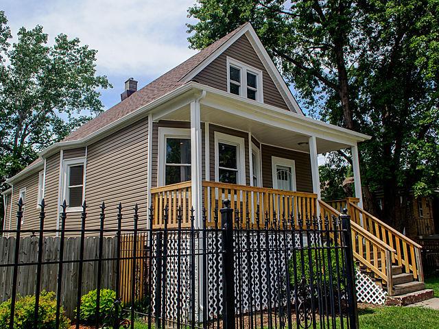 9320 S Luella Ave., Chicago, IL 60617