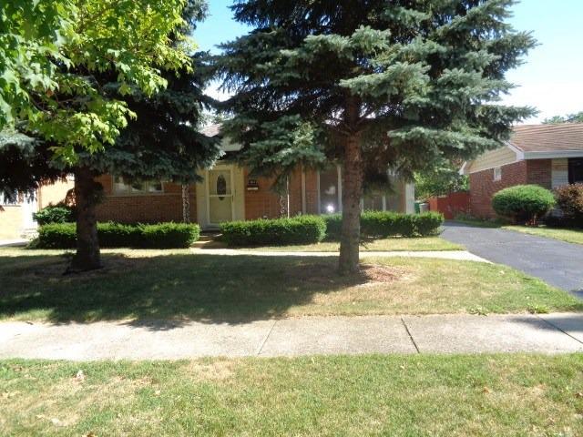 10821 Hastings St., Westchester, IL 60154