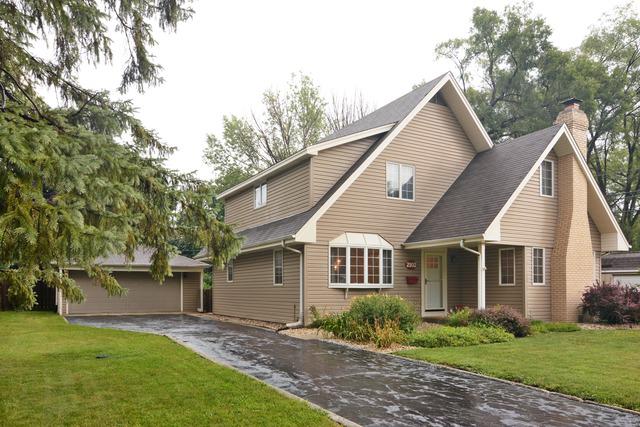2102 South St., Rolling Meadows, IL 60008