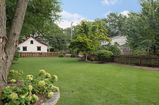 151 N Main St., Glen Ellyn, IL 60137
