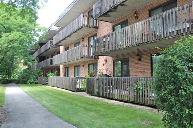 444 Redondo Dr. #111, Downers Grove, IL 60516