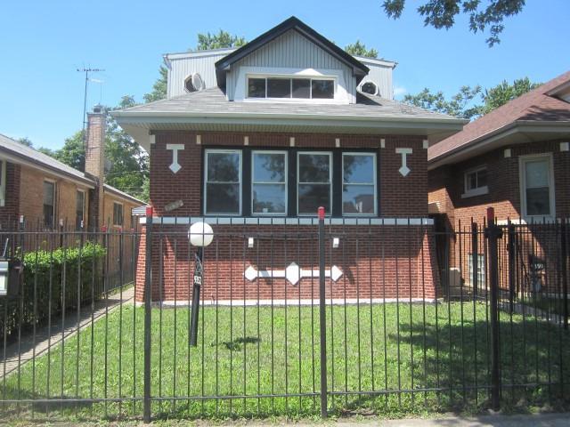 9352 S Racine Ave., Chicago, IL 60620