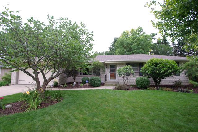 4863 Fenwick Close, Rockford, IL 61114