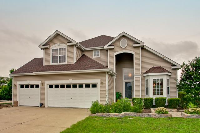 415 Farmwood Ct., Round Lake, IL 60073