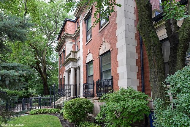 800 W Buena Ave., Chicago, IL 60613