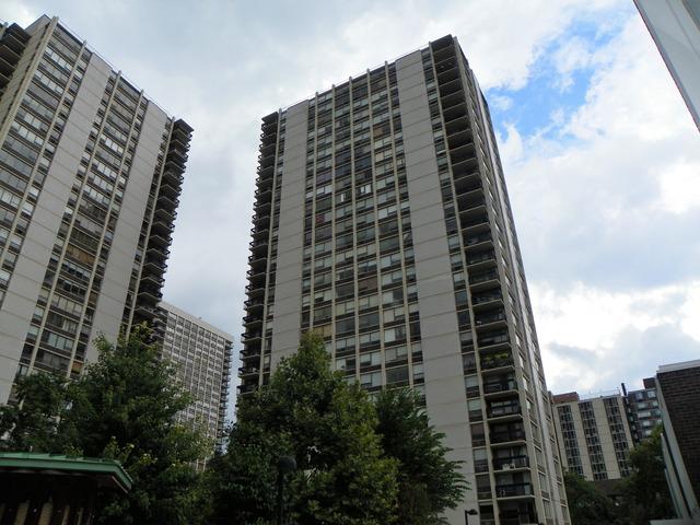 1355 N Sandburg Ter. #1106D, Chicago, IL 60610