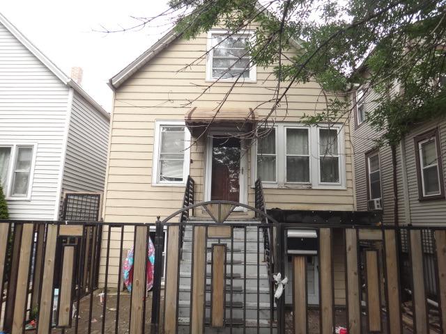 2225 N Austin Ave., Chicago, IL 60639