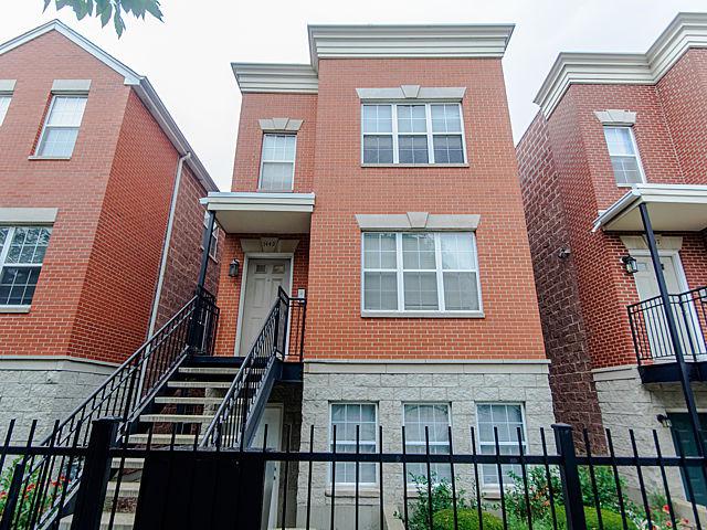 1449 N Larrabee St. #A, Chicago, IL 60610