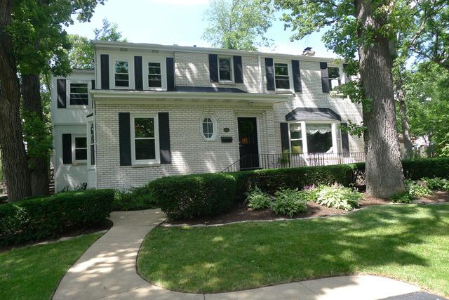 421 Valley Rd., Itasca, IL 60143