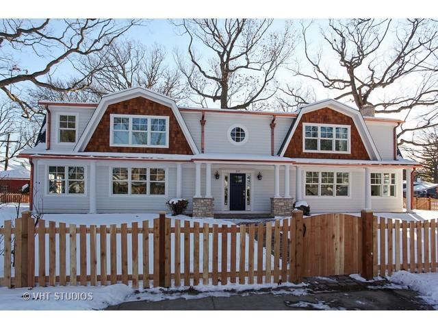 297 Bristol St., Northfield, IL 60093