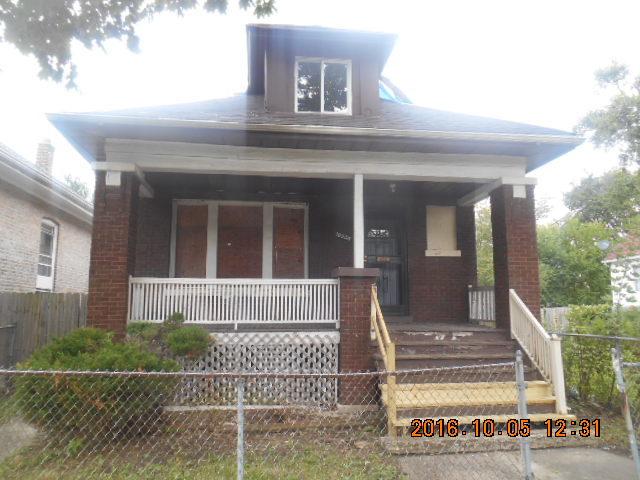 10536 S La Salle St., Chicago, IL 60628