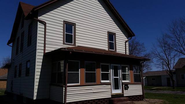 831 15th Ave., Fulton, IL 61252