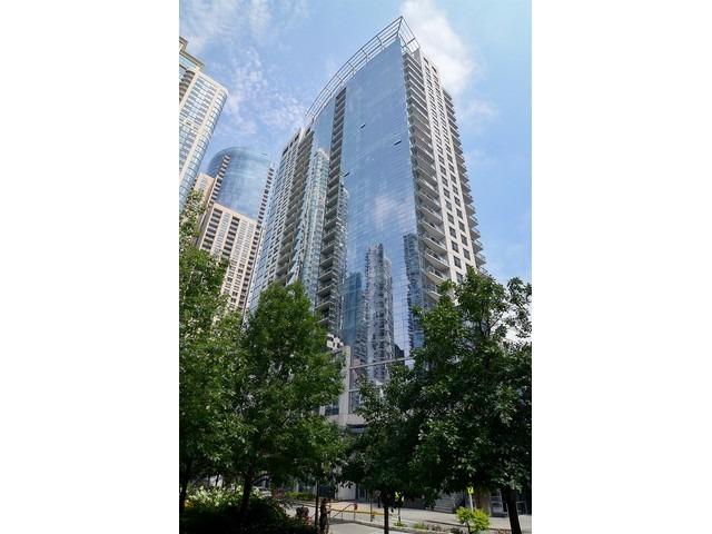 201 N Westshore Dr. #2204, Chicago, IL 60601
