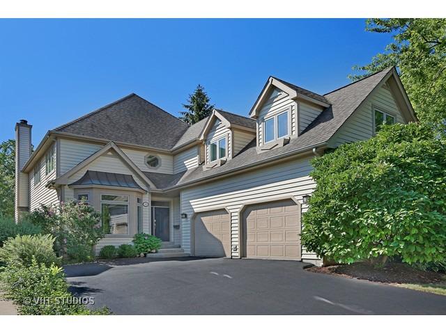 325 Park Ave., Clarendon Hills, IL 60514