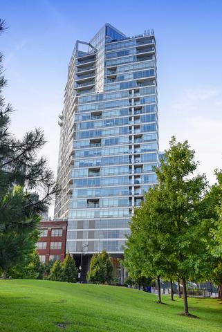 510 W Erie St. #2201, Chicago, IL 60654
