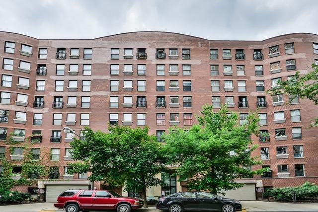 711 W Gordon Ter. #814, Chicago, IL 60613