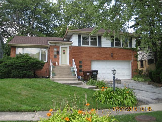 2634 Woodworth Pl., Hazel Crest, IL 60429
