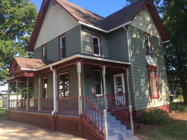 105 S 2nd St., Malta, IL 60150