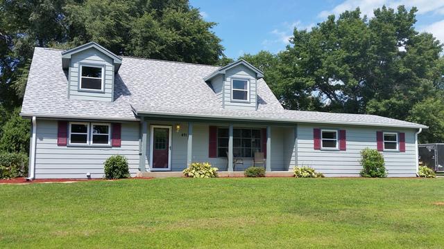 4912 Crown Point Rd., Roscoe, IL 61073