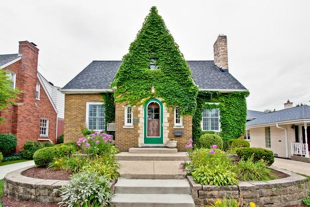 503 Selborne Rd., Riverside, IL 60546