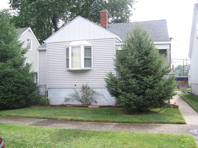665 Greenbay Ave., Calumet City, IL 60409